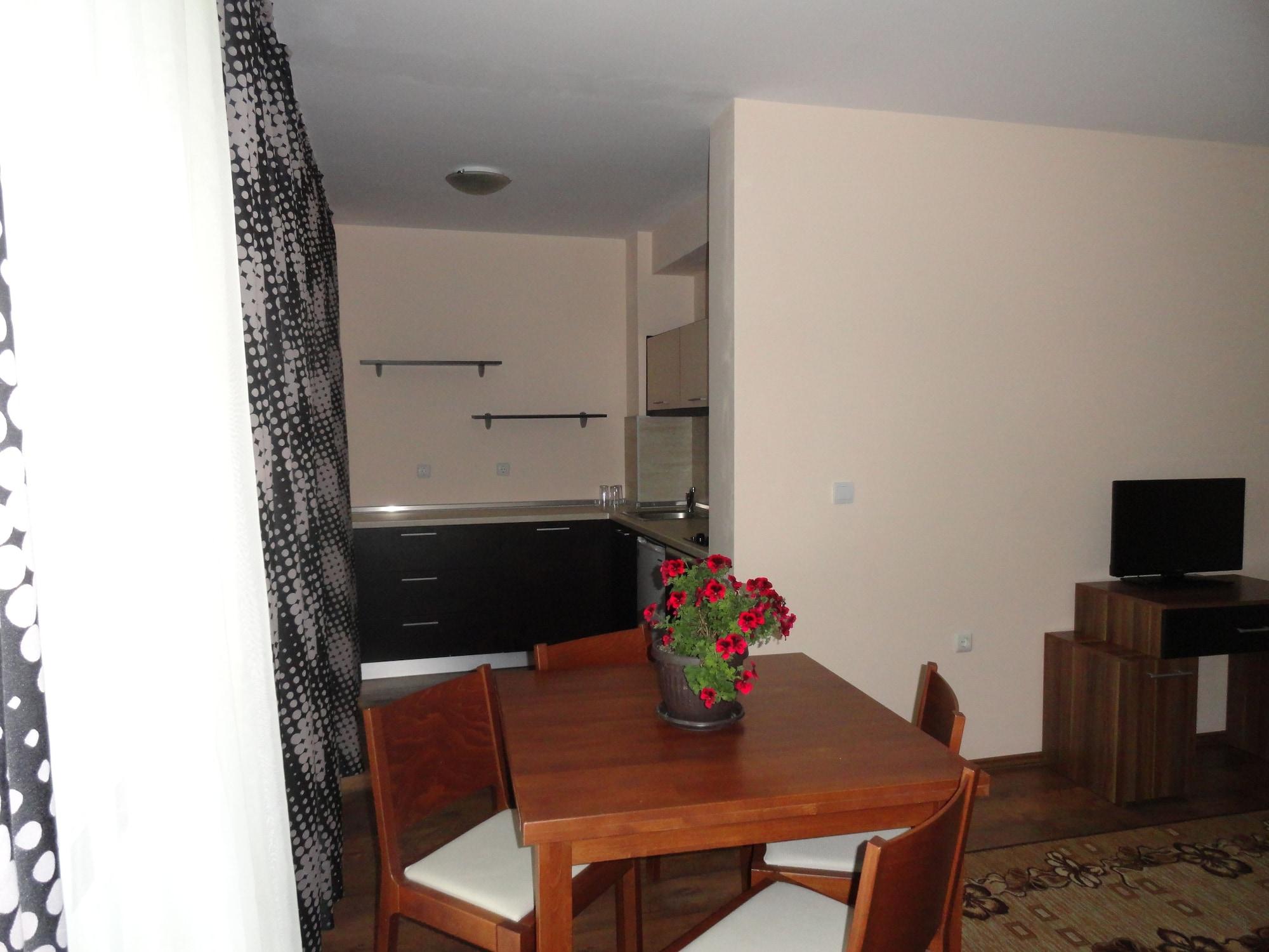 Cantilena Complex 3* Sunny Beach