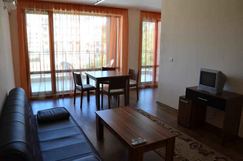 Cantilena Complex 3*