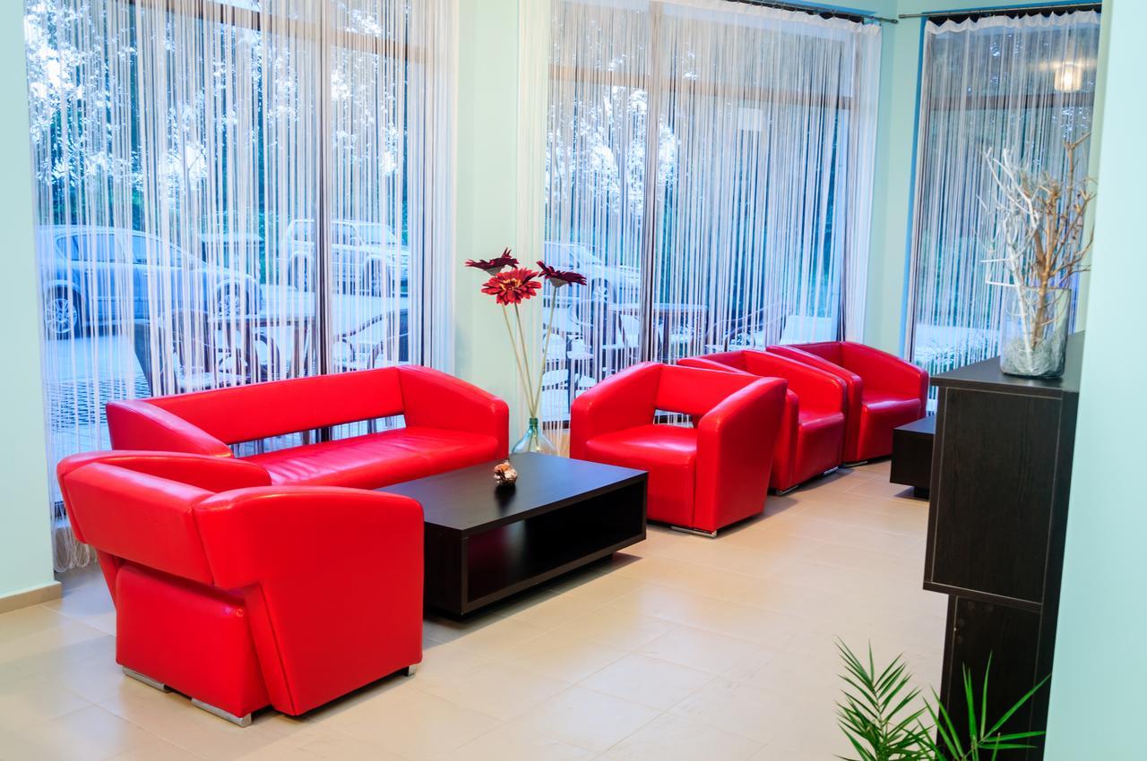 Cantilena Complex 3*