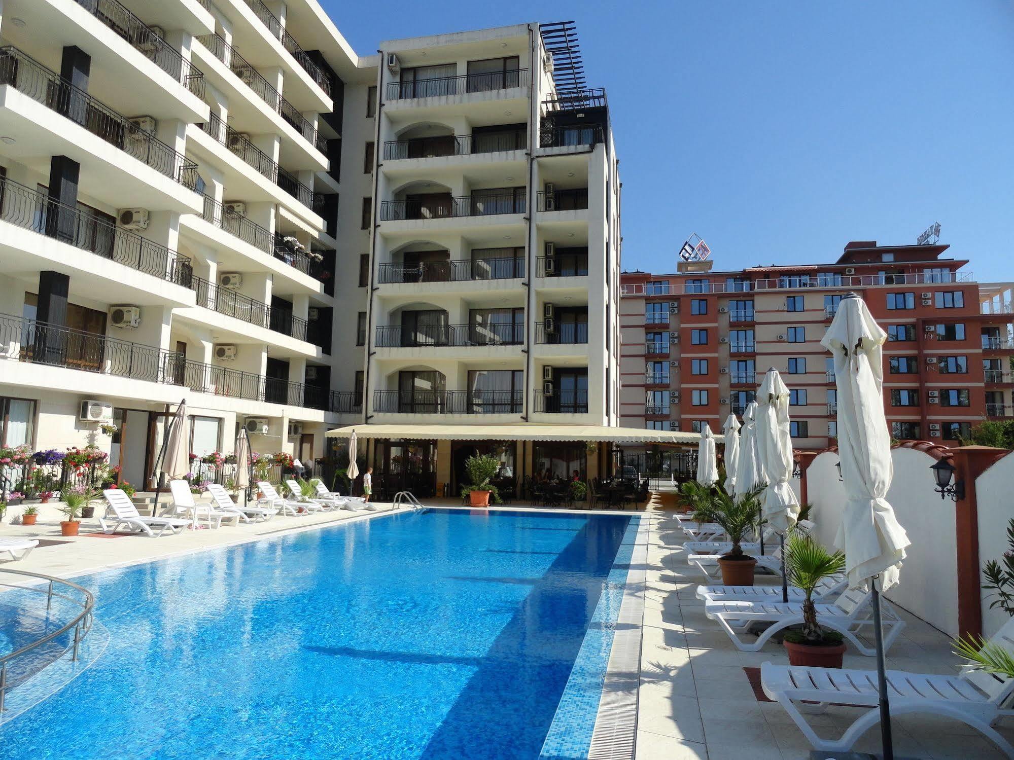 Cantilena Complex Sunny Beach