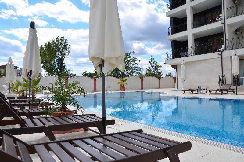 Cantilena Complex Hotel 3*